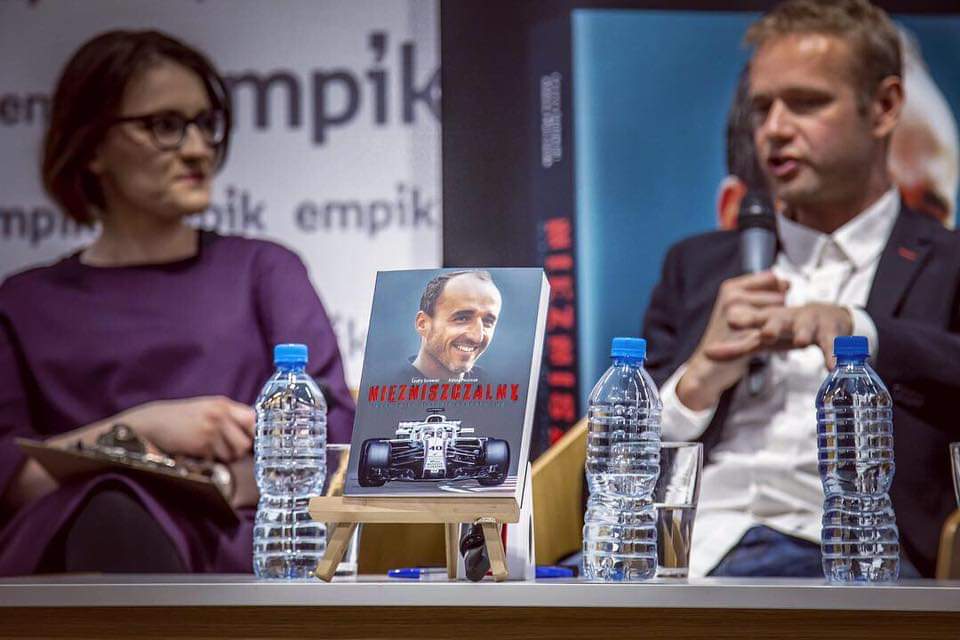 “Indistruttibile” La biografia di Kubica é già un best seller