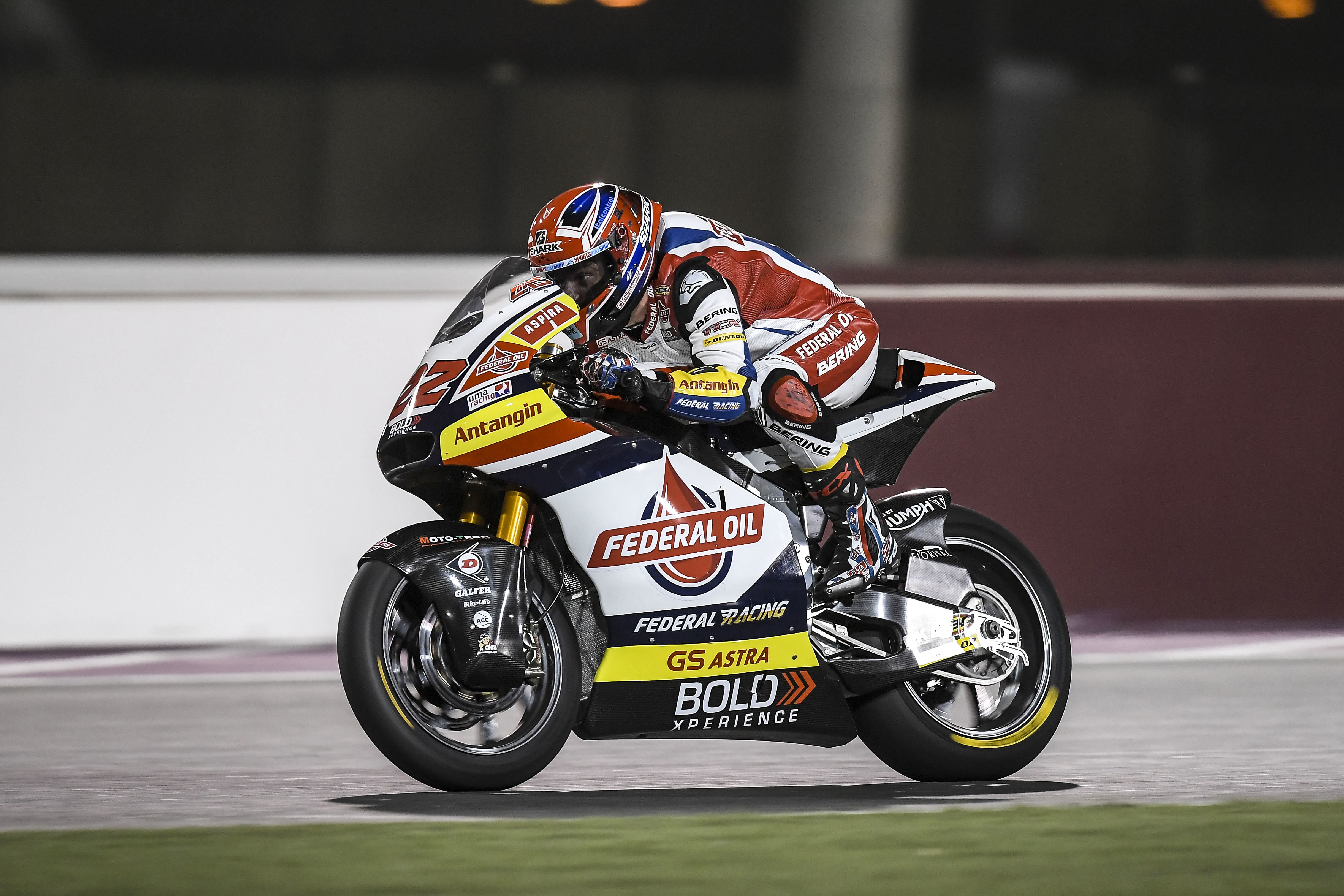 Sam Lowes apunta alto