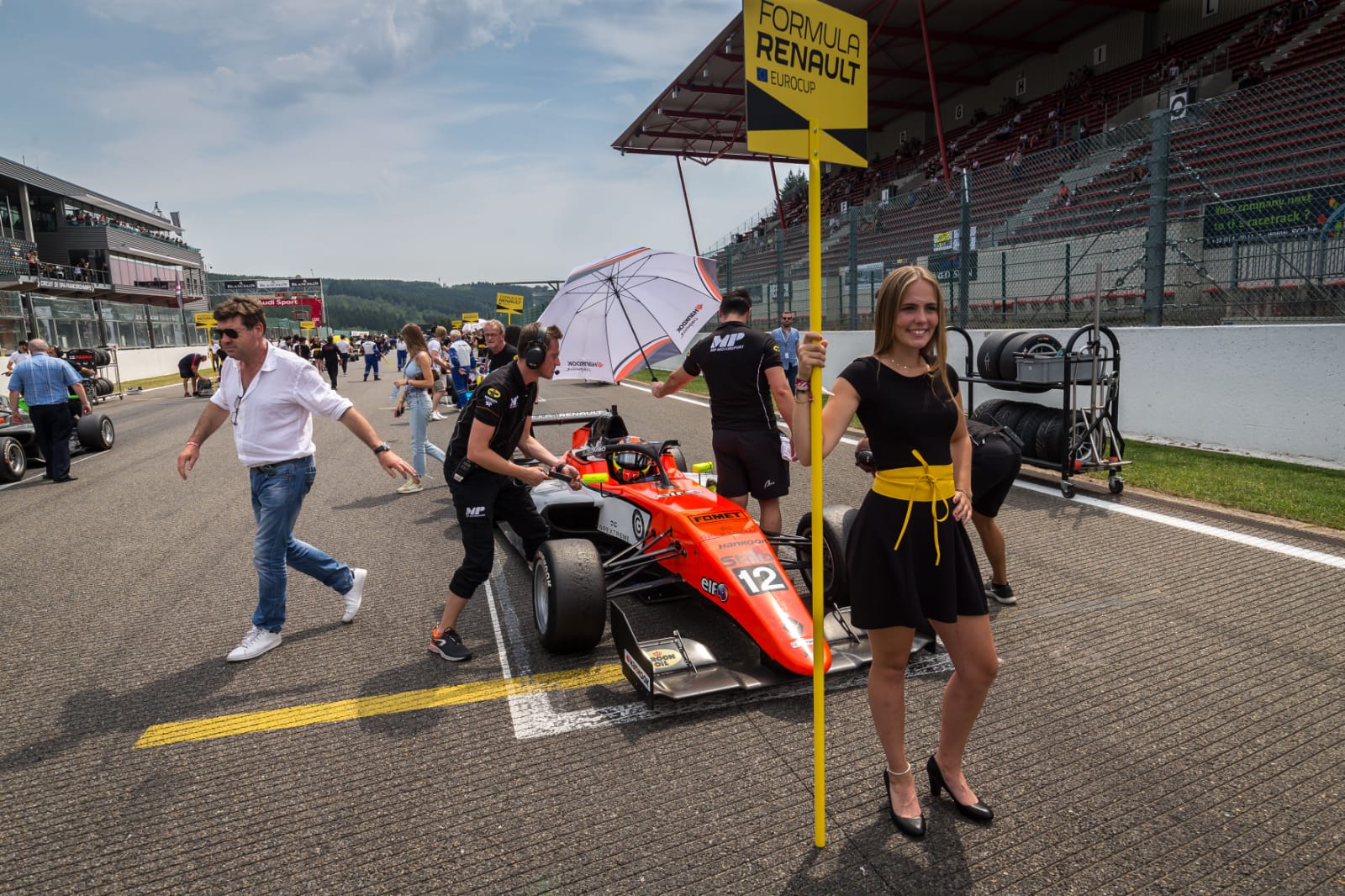 Brillante successo di Lorenzo Colombo in Formula Renault Euro Series