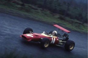 Ferrari_Dino_F2_-_Derek_Bell_1969-04-26