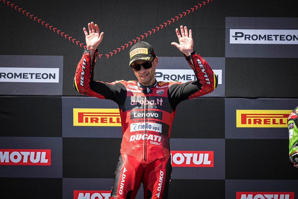 Bautista prova ad Aragon la stoccata per il titolo della Superbike